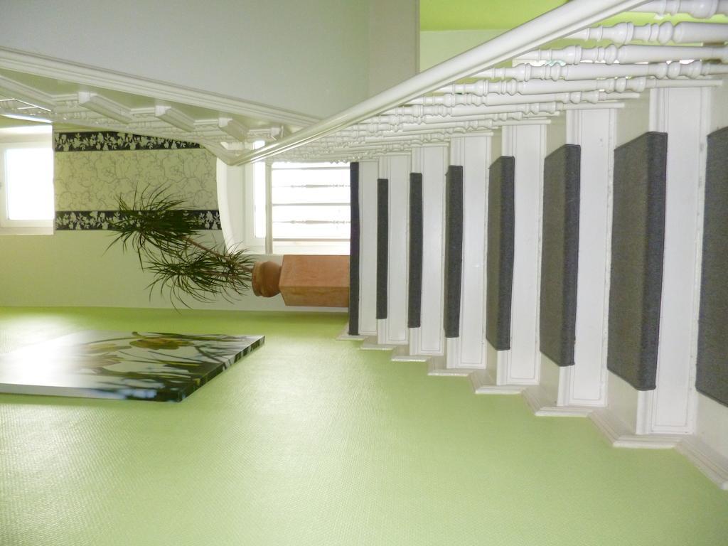 מינדן Hotel Restaurant Marbella מראה חיצוני תמונה